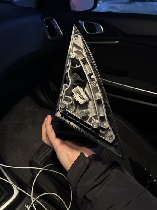 Продам боковое зеркало Kia Ceed 2023 г.