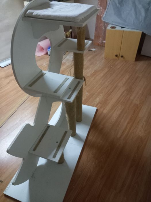 Катерушка за котка,дразкалка.