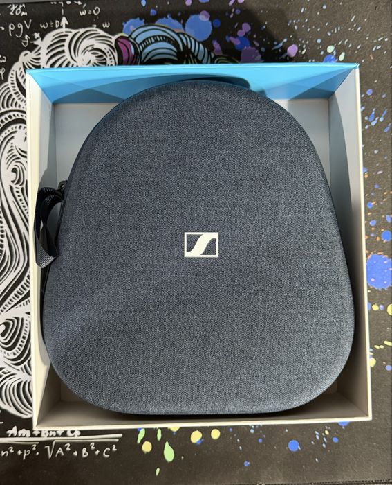 Продаю новые Sennheiser Momentum 4 Wireless.