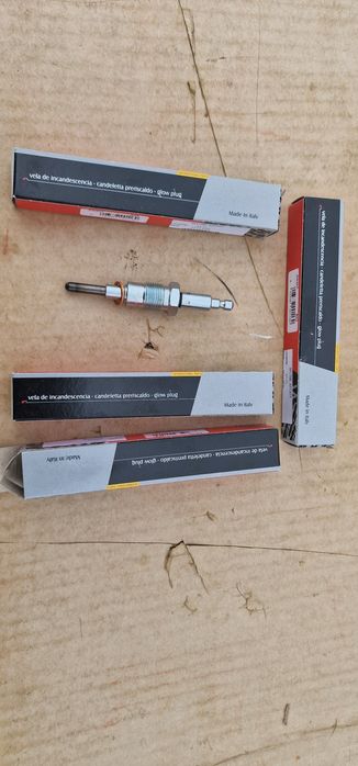 Bujii incandescente tractor fiat 211 215 411.415 311.312.315 fiat 75**