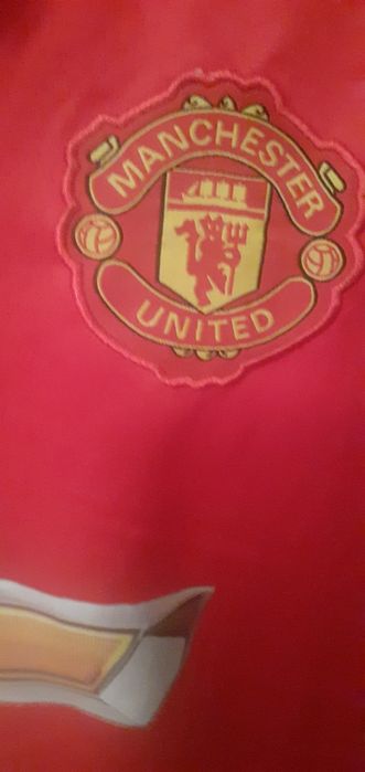 Футболни тениски Манчестър Юнайтед, Байерн Мюнхен.