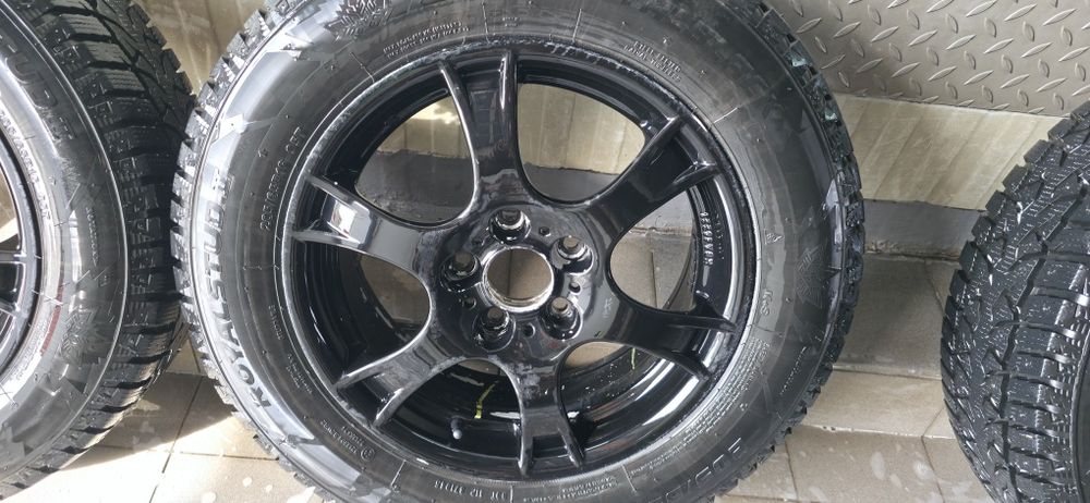 Jante aliaj 5x114,3  r16 cu cauciucuri205 65 16