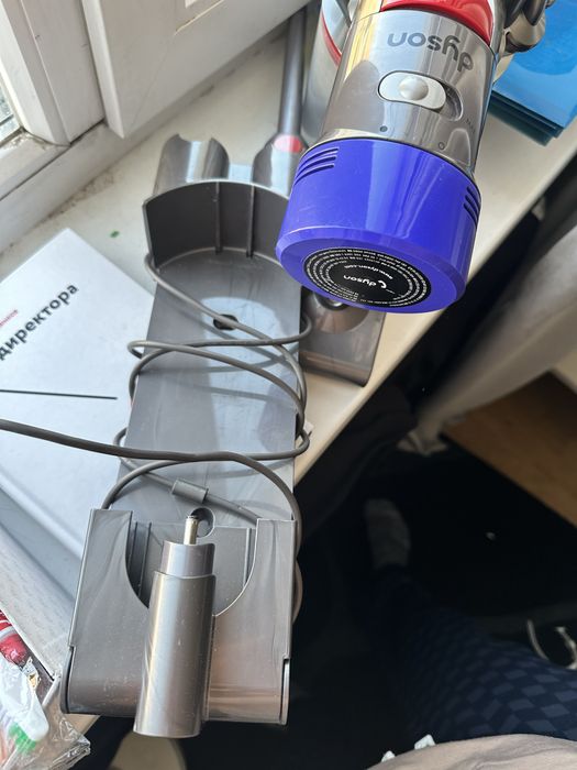Продам Дайсон в хорошем состояние