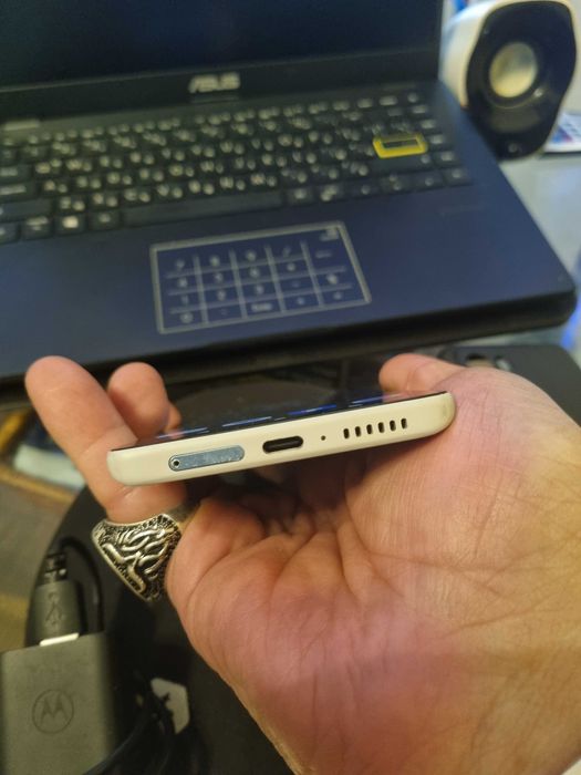 Motorola G200 5G 8/128 Shaphdragon 888÷ , 6.8 инча