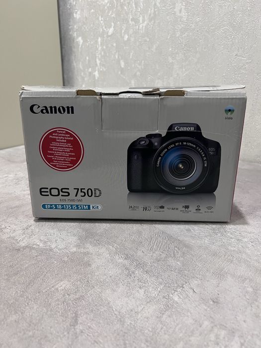 Фотоаппарат Canon EOS 750D