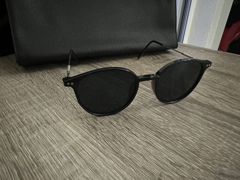 Слънчеви очила..