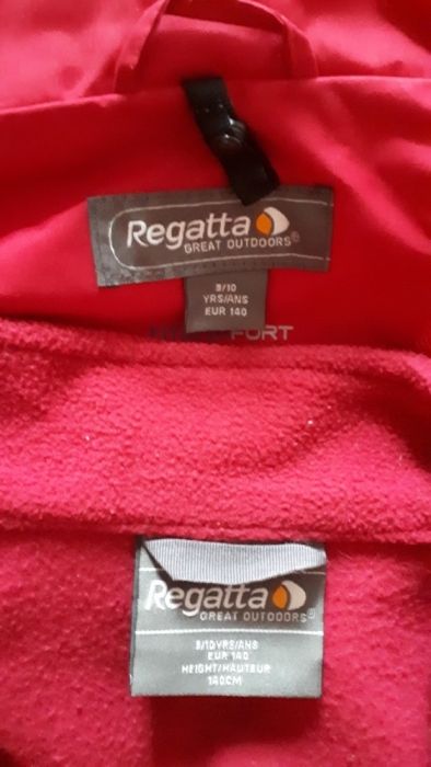 Куртка для девочки на 140 см.