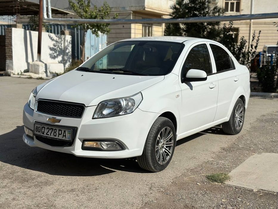 Продаётся Нексия 3 АВТОМАТ