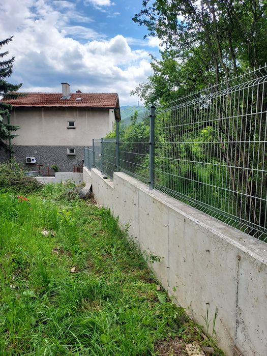 Оградни пана монтаж