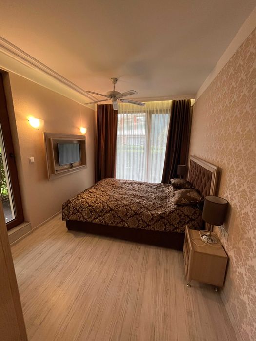 Дава се под наем Тристаен апартамент в к.к. Слънчев бряг - 90 кв.м за 816 € - Снимка #11