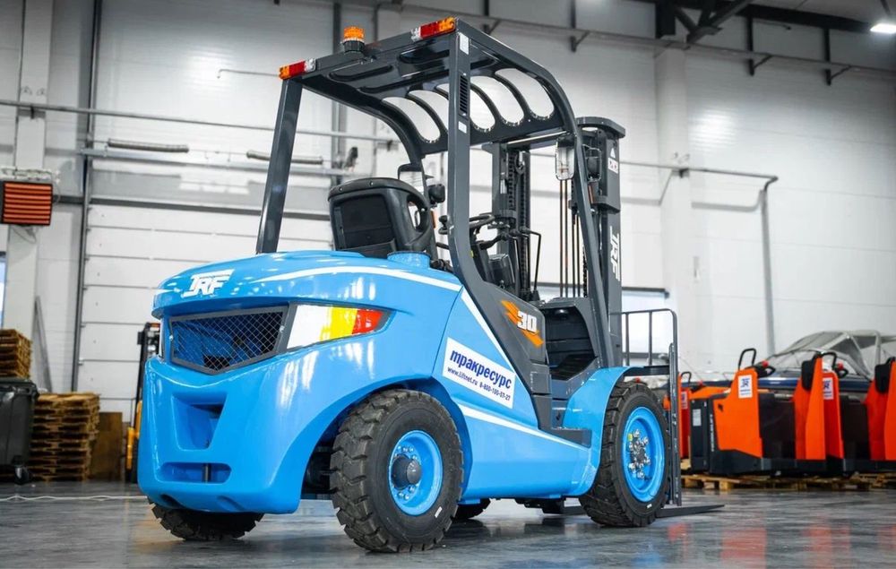 Вилочный погрузчик 3 тонн