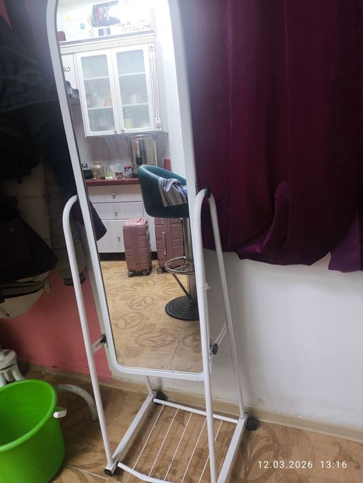 Зеркало белое 7000