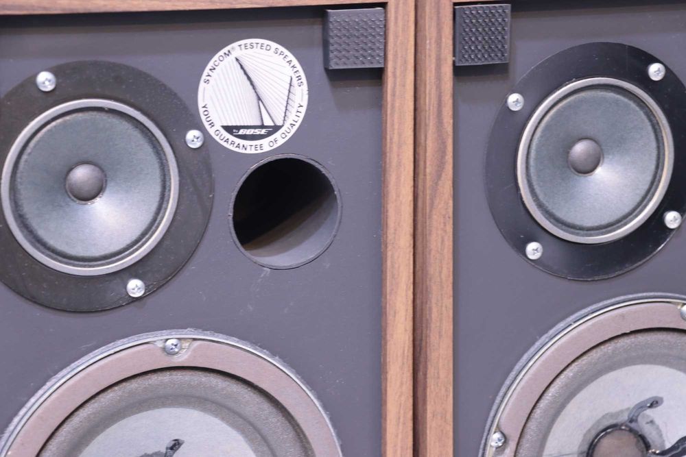 Boxe raft Syncom Computer Tested(Bose),2x40W.