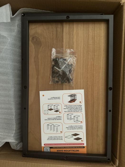 Помощна масичка от масив орех/дъб/бук/чам