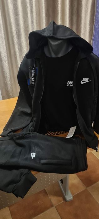 Trening nike barbati 3 piese!