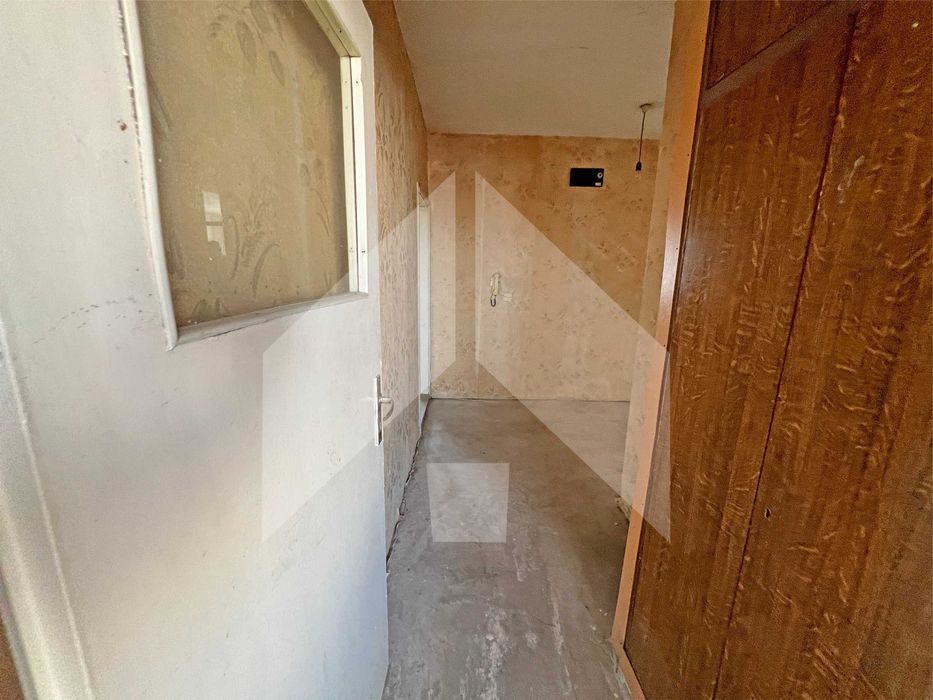 Продава се Четиристаен апартамент в Нови пазар - 113 кв.м за 451 €/кв.м - Снимка #7