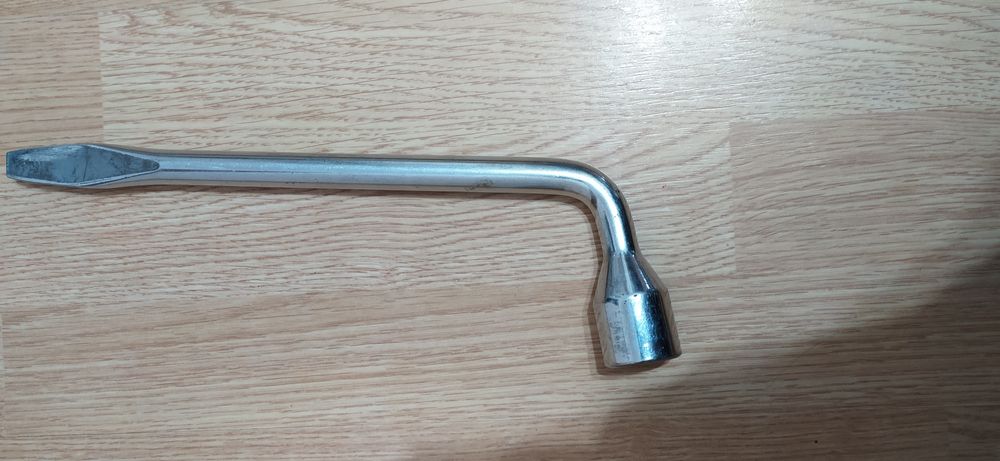 Баллонные ключи на 22 и 17