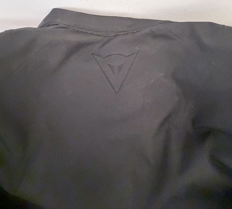 Geacă moto Dainese originală neagră cu protecții + căptușeală