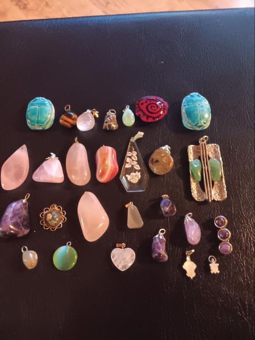 Аксесоари за медальони