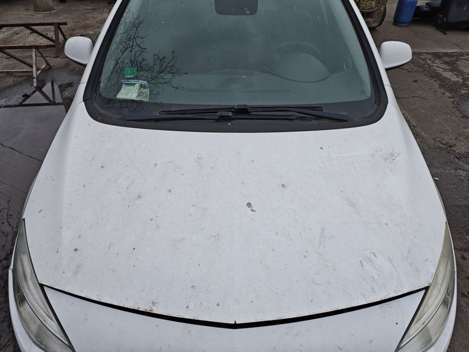 Преден капак за Opel Astra J