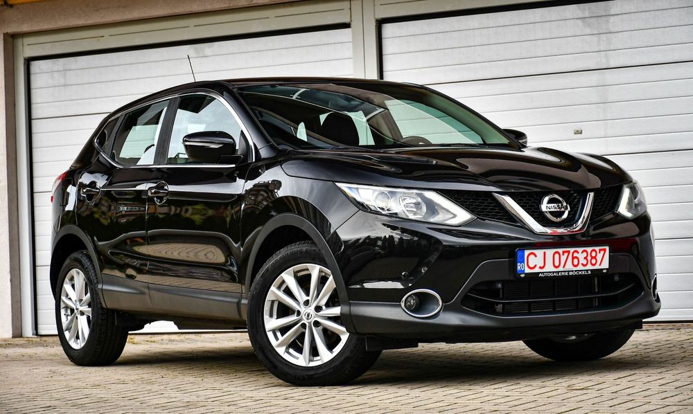 - Nissan Qashqai, Benzina, Euro 6,Navigatie, Camera marsalier-