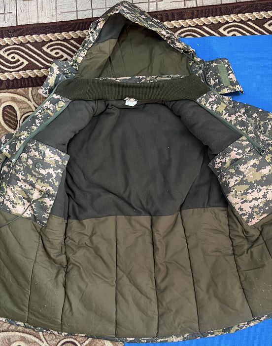 Продам бушлат вверх и низ.