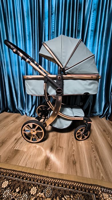 Детская коляска из кож.заменителя