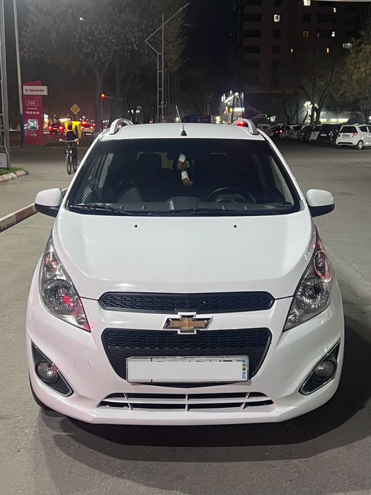 Срочно сотилади Спарк 20-21