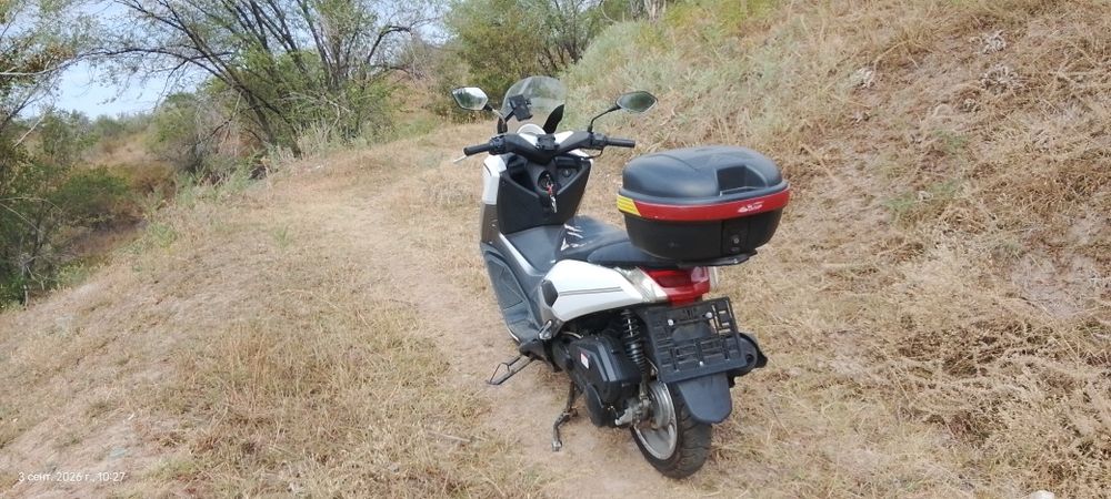 Продам копию yamaha nmax
