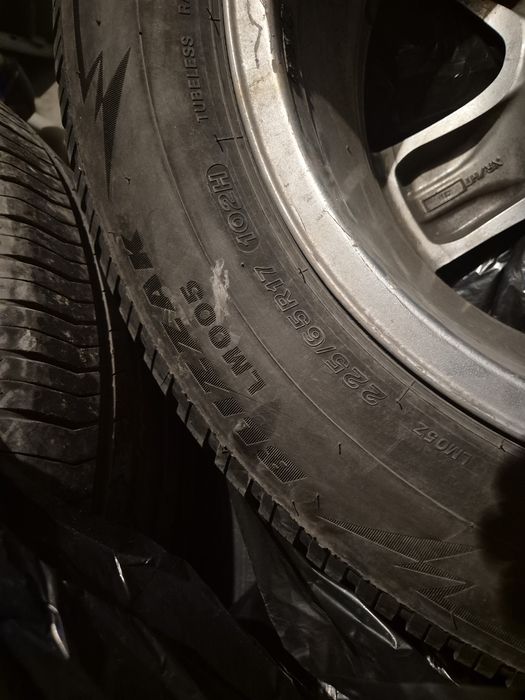 Оригинални Джанти 17 цола  с гуми 225/65R17