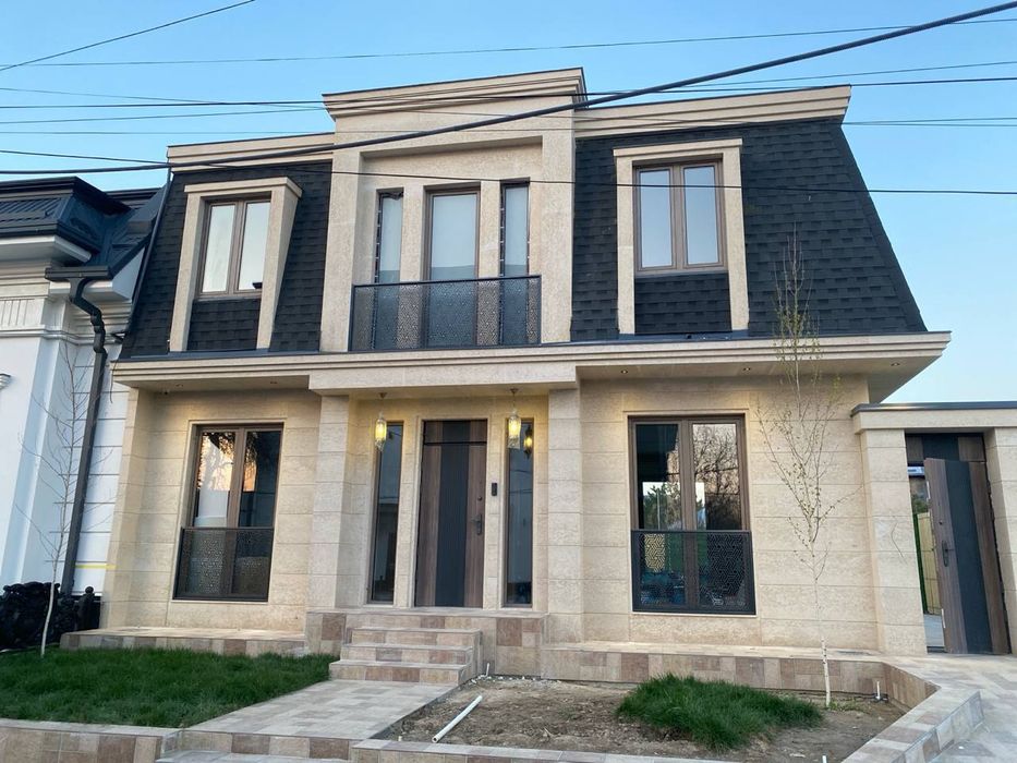 Срочно продаётся ЛЮКС Дом самом центре города