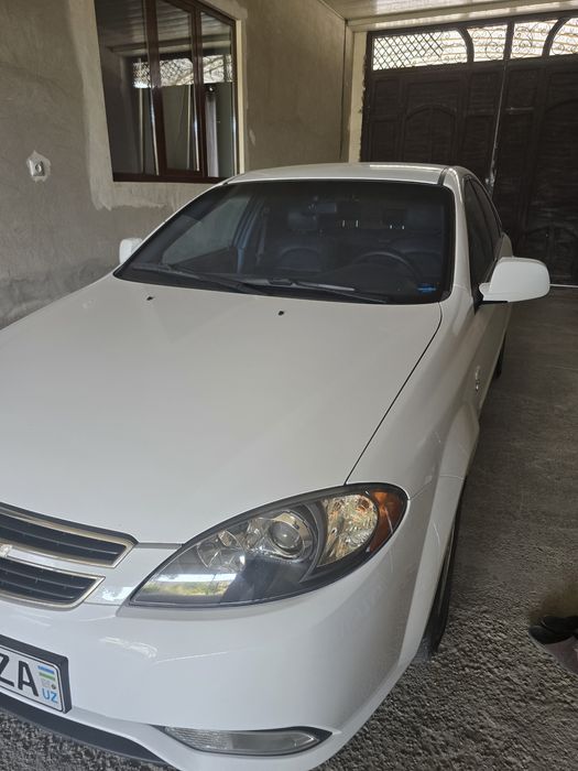 жентра мошина сотилади