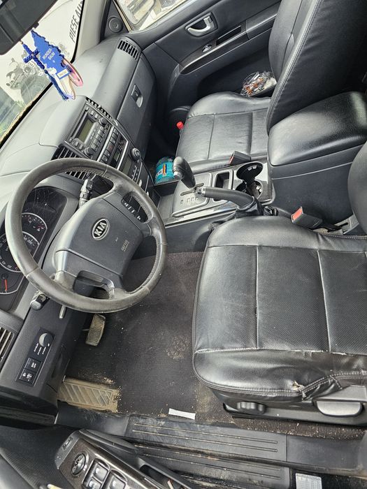 Dezmembrez Kia Sorento 2.5d piese