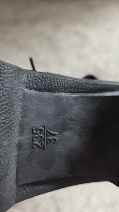 Весение ботинки 37 размер