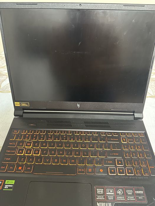 Acer nitro v 16 rtx 4060 Ssd 1tb
