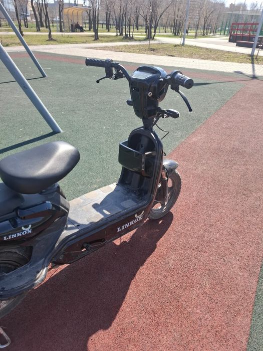 Продам электросамокат