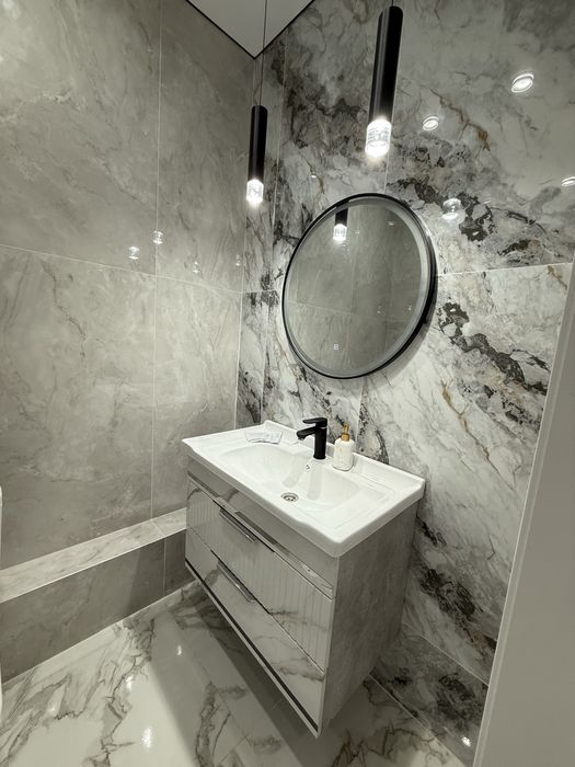 Сдам посуточно 1 комн Батыс 2