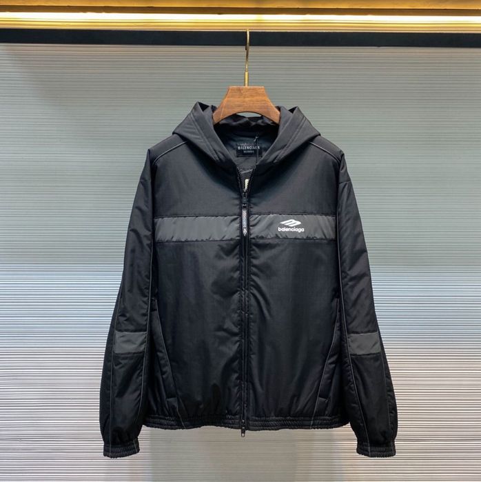 Geaca Balenciaga , calitate premium , pe comanda , noua , XL