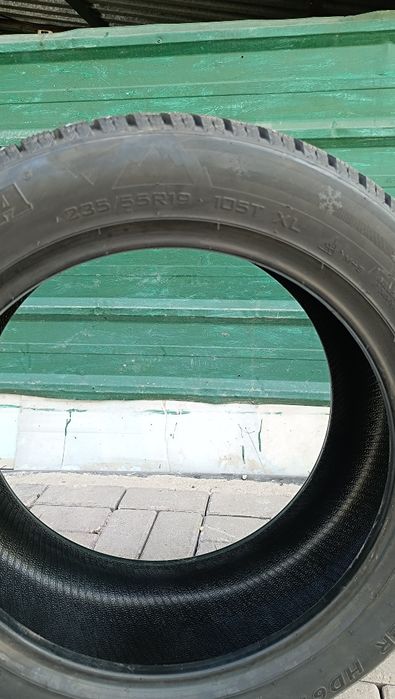 235/55R19  HAIDA  HD677