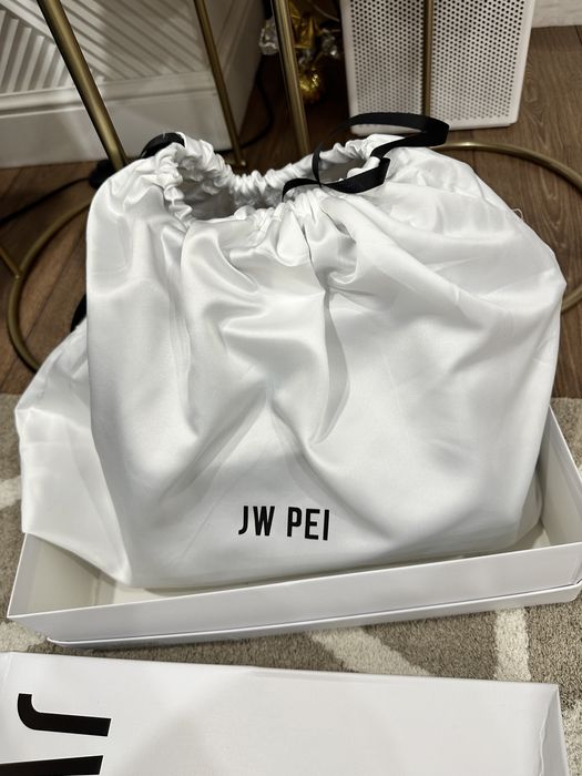 Сумка JW PEI новая