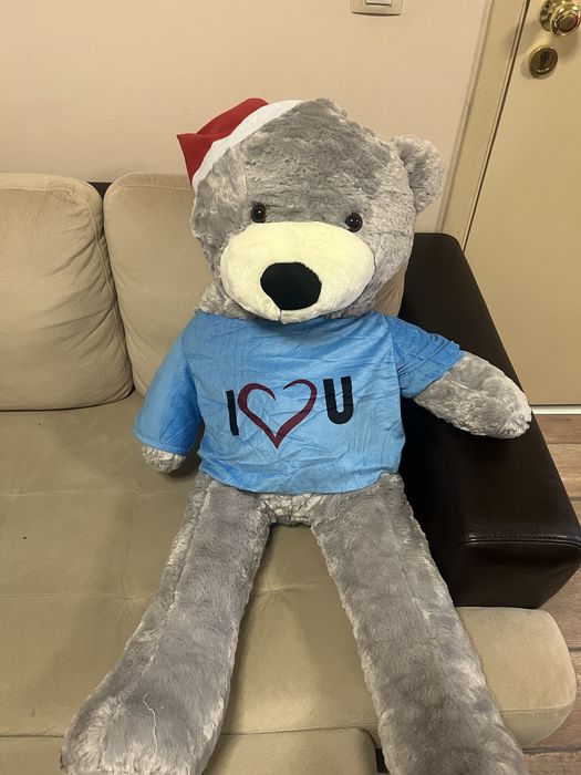 Големи плюшени играчки