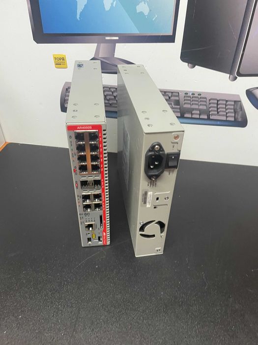 Firewall Allied Telesis AT-AR4050S, garantie 6 luni