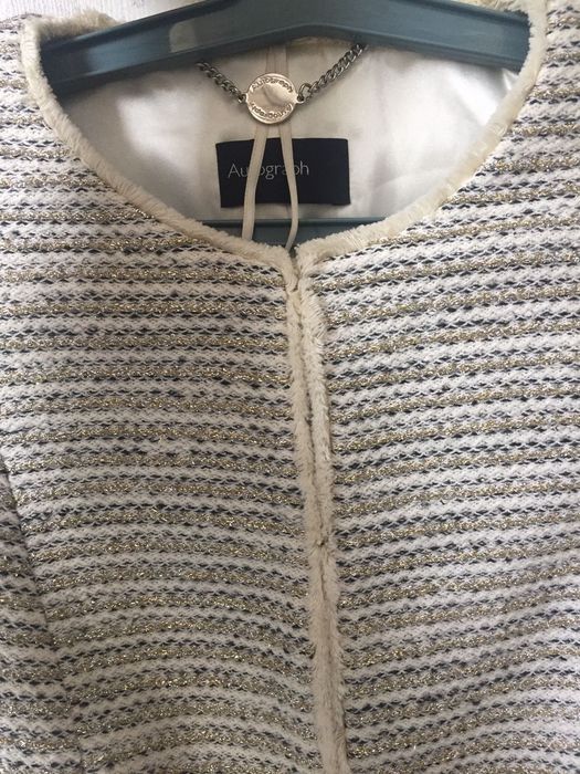 Продаётся твидовый костюм