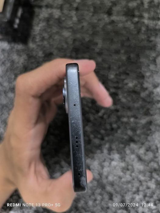 Xiaomi 12 lite 8/128 xolat yaxshi