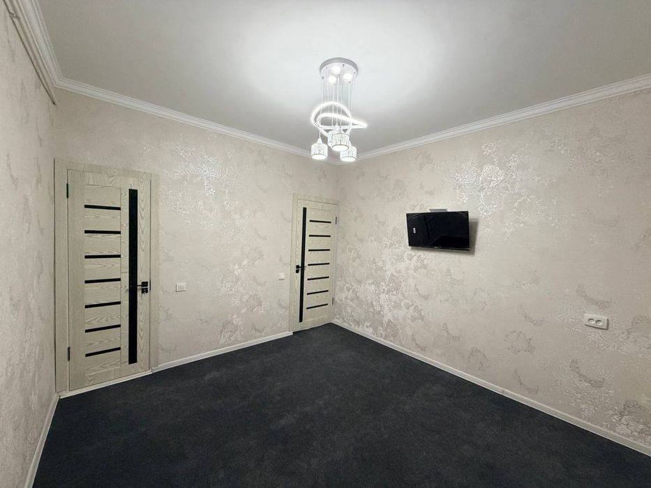 1 хонали уй сотилади