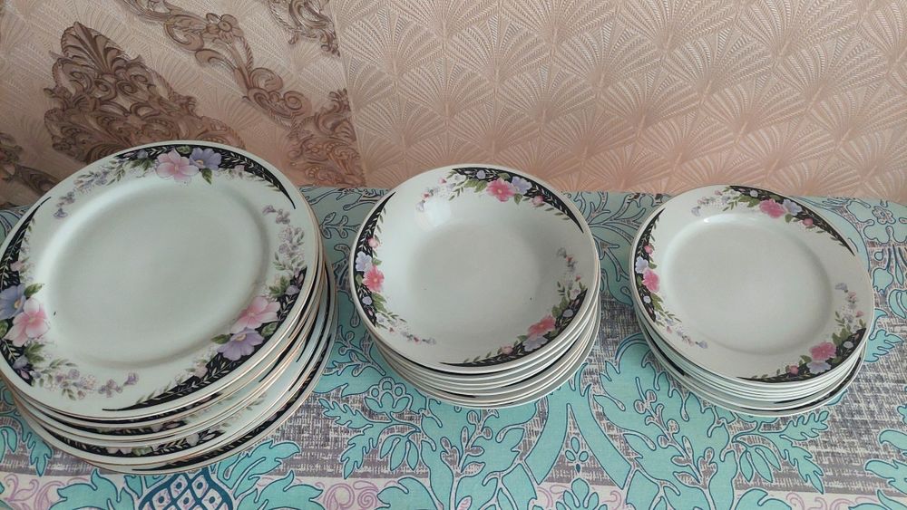 Набор посуды для дачи.