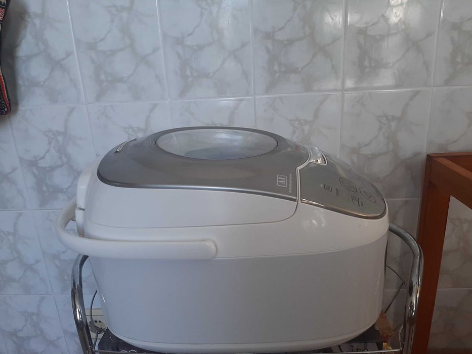 Мултикукър Тефал, намален на 60 лева