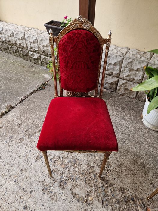 Чифт страхотни антикварни столове