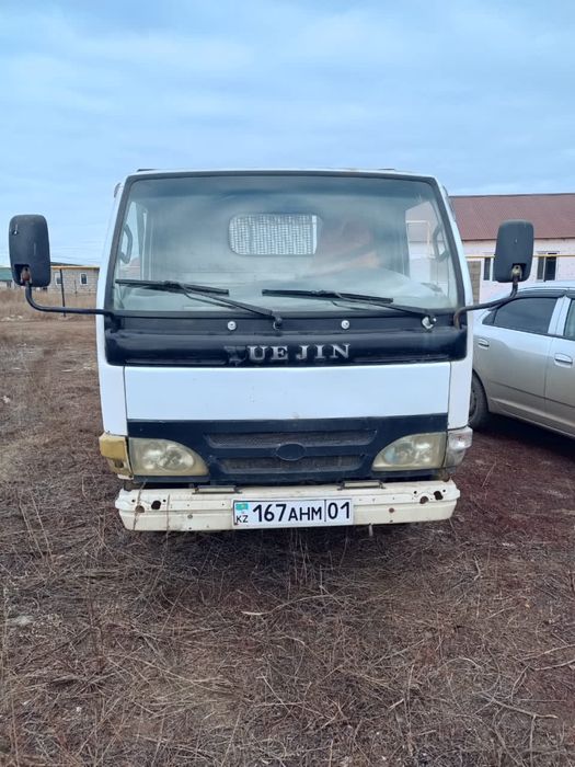 Продам грузовик YUEJIN  торг