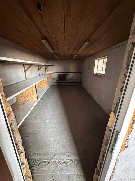 В продаже промбаза  Абая 203/1